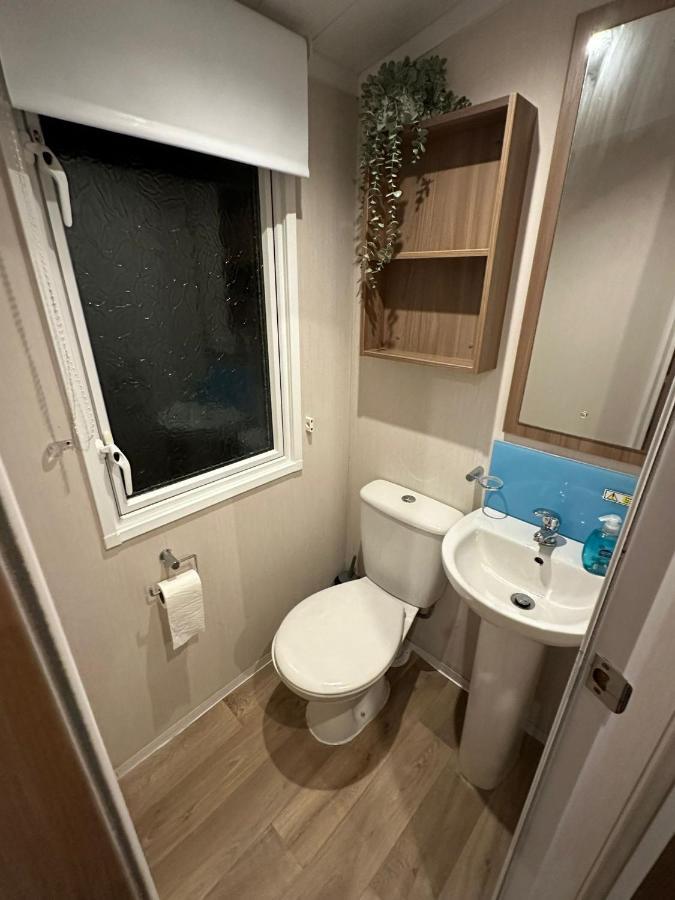 Luxurious 6 Berth Swift Bordeaux On Lyons Robin Hood Rhyl Villa Meliden Eksteriør bilde